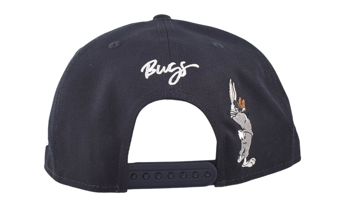 9FIFTY Looney Tunes Atlanta Braves Bugs Bunny Snapback Hat "Navy" 60858031