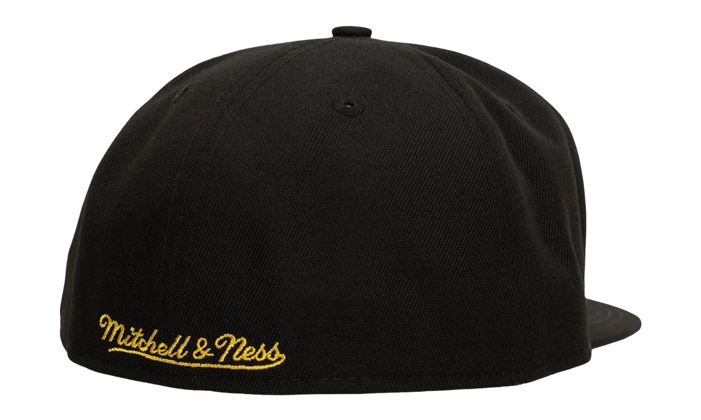NCAA Lifestyle Fitted Cap Marquette "Golden Eagles - Black" HHSF3530 MAUYYPPPBLCK