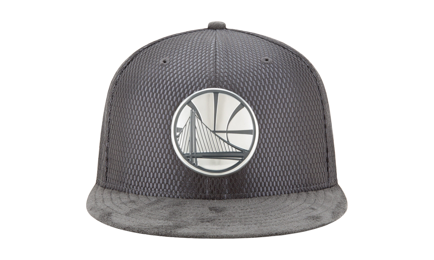 59FIFTY Golden State Warriors 2017 On Court Suede Fitted Hat "Dark Grey / Light Grey - Under Brim" NE632