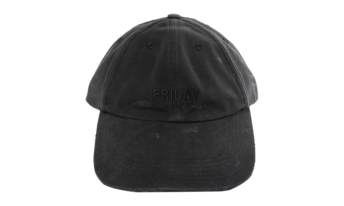 Friday Distressed Cap "Black" UE76CA326B BLAC