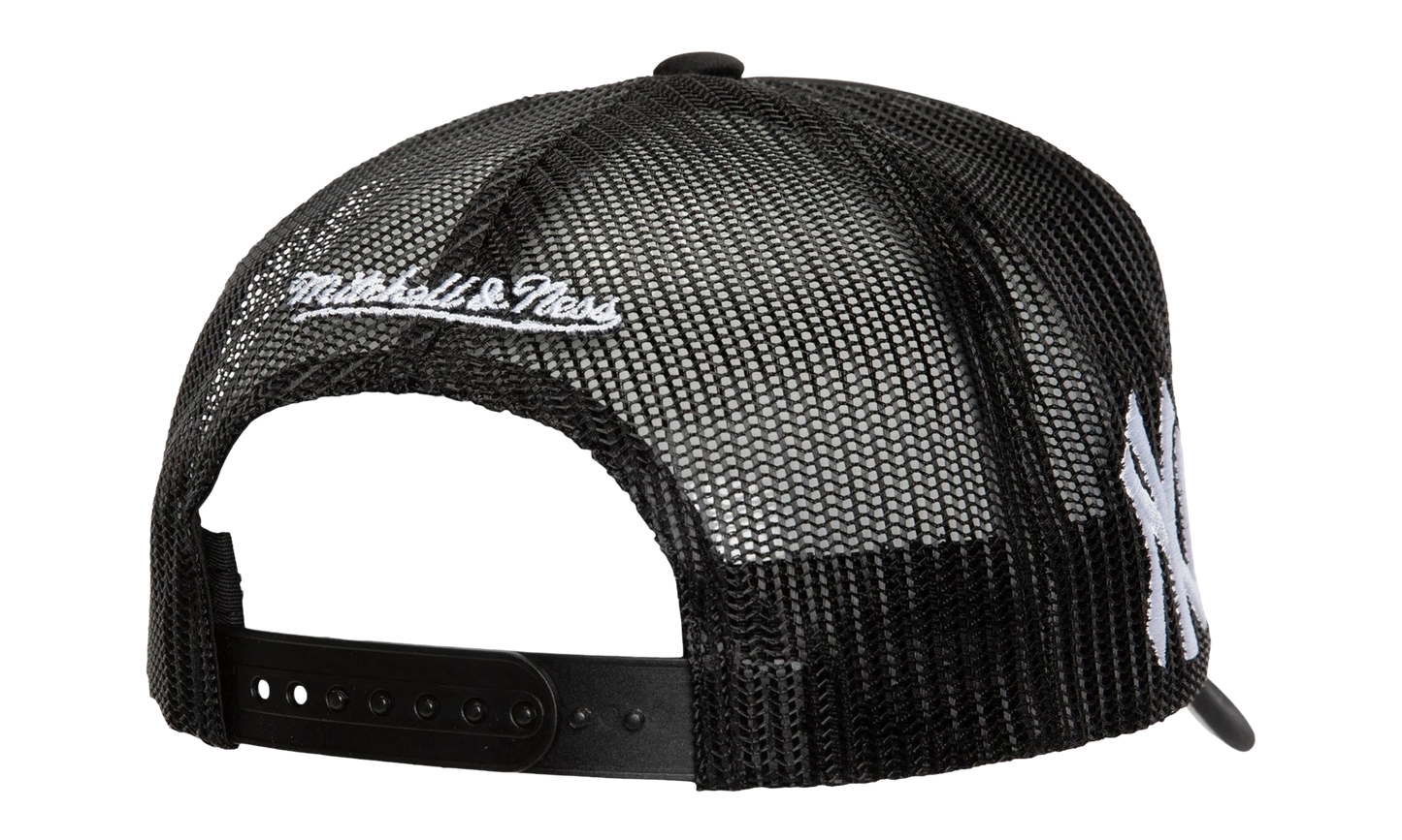 MLB Script Trucker Cap "New York Yankees - Black" HT8215 NYYBLCK