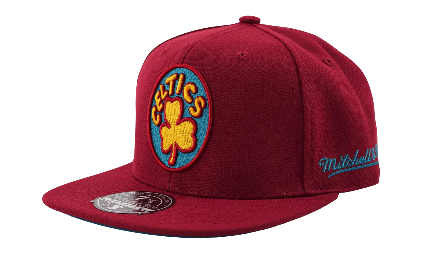 NBA Hardwood Classics Fitted Cap "Boston Celtics - Cardinal" 6HSFSH21251 BCECARD