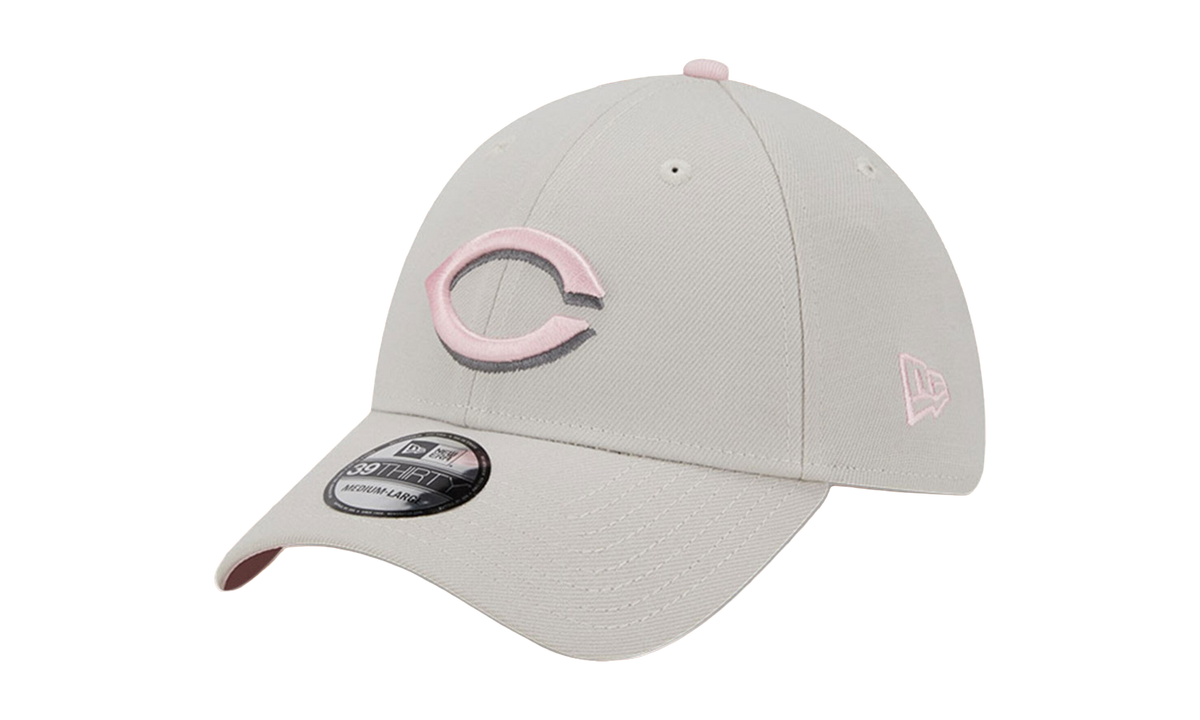 39THIRTY Cincinnati Reds Mother’s Day Flex Fit Hat "Khaki / Pink - Under Brim" NE897