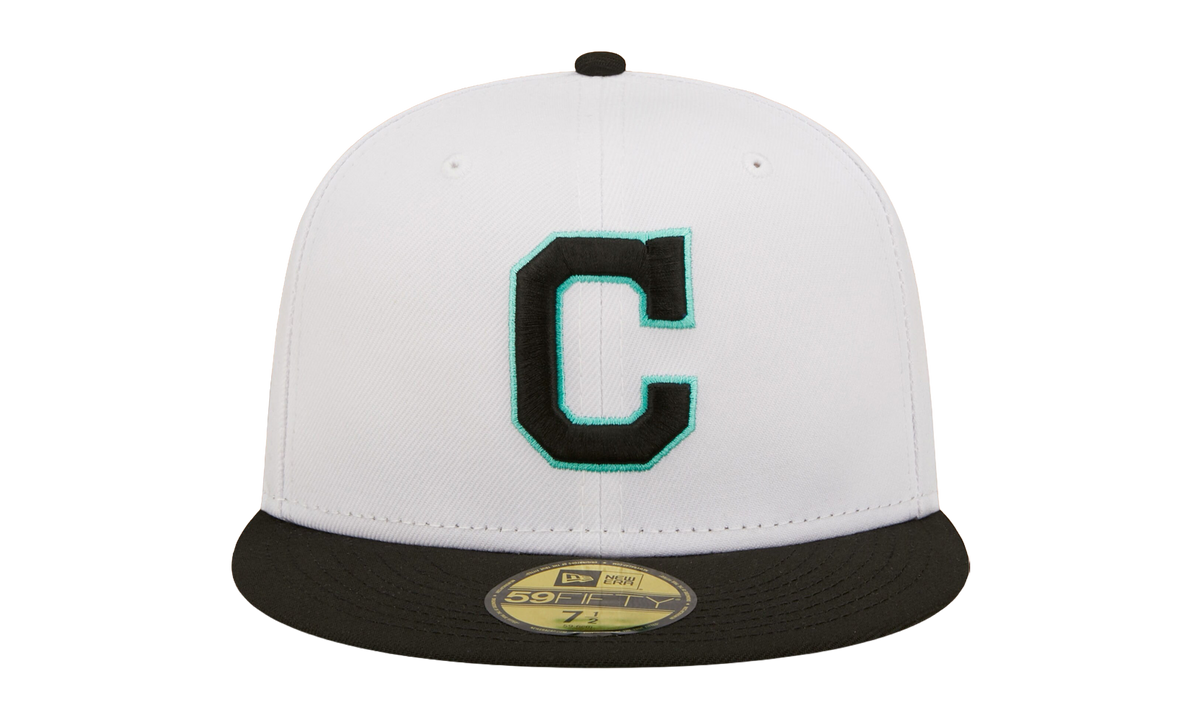 59FIFTY Cleveland Guardians Authentic Fitted Hat "White / Black - Visor" NE796